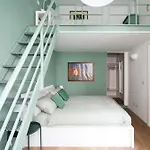 New Lovely Apartment Near The Metro A