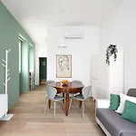 New Lovely Apartment Near The Metro A