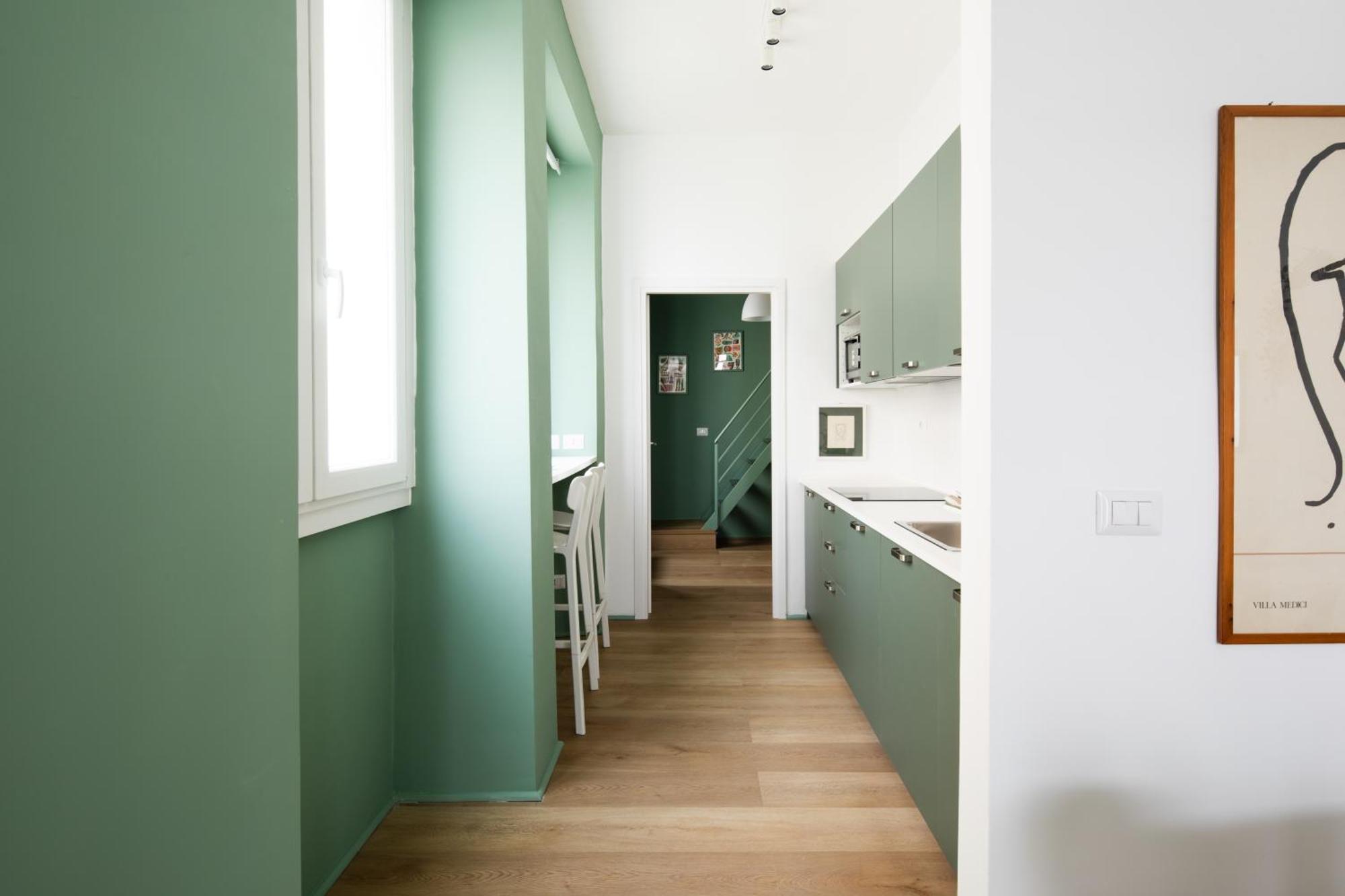 New Lovely Near The Metro A Apartment Rom